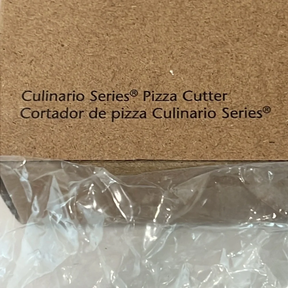 Princess House pizza cutter.